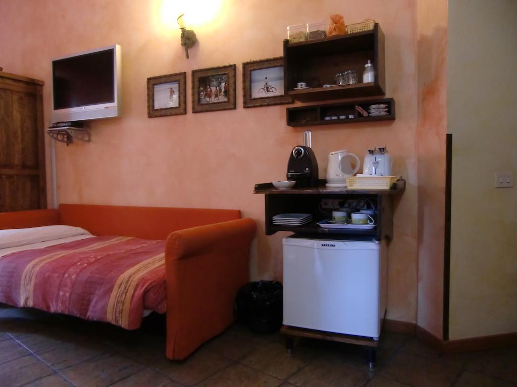 רומא Momi Bed And Breakfast חדר תמונה