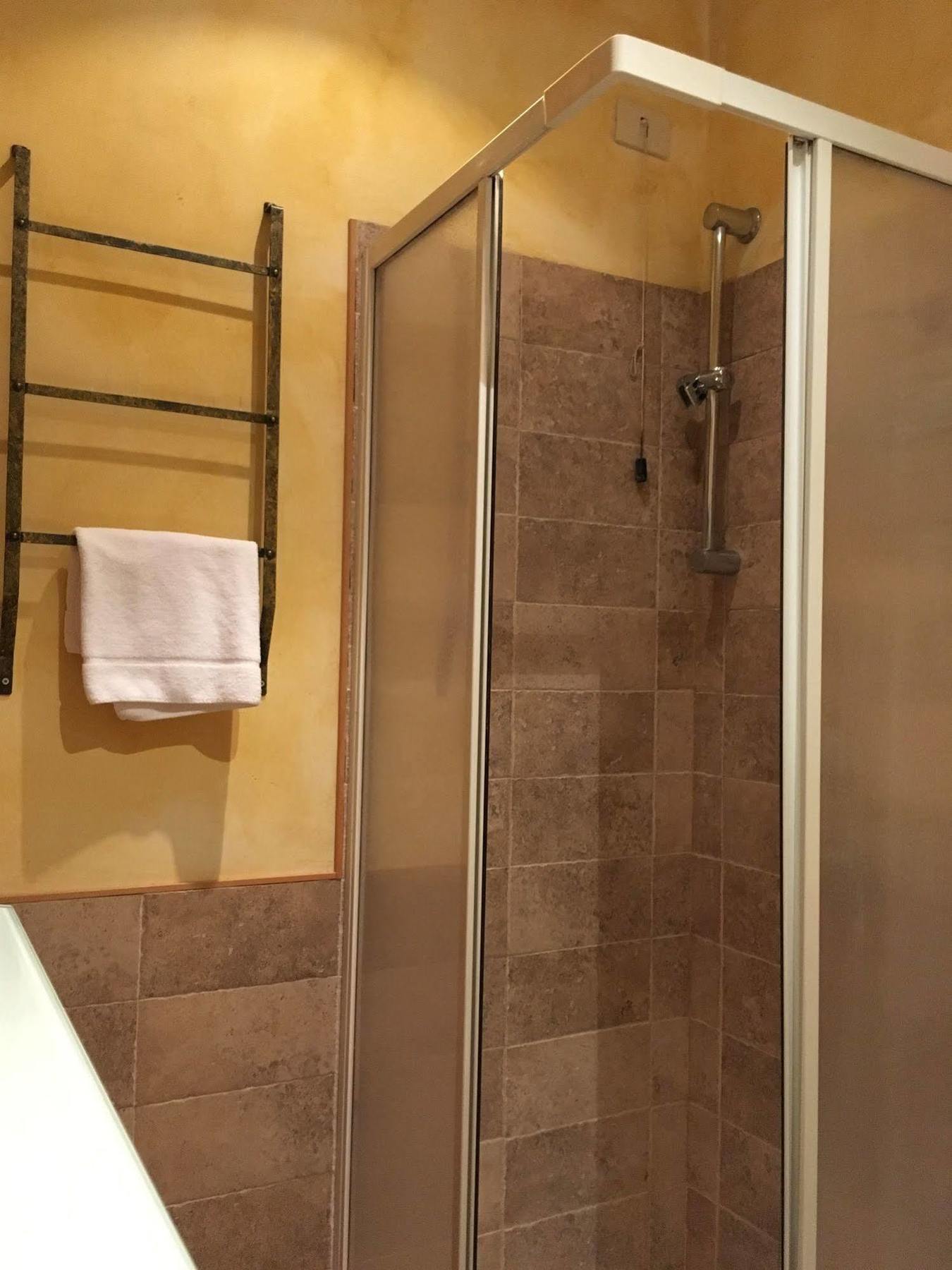 רומא Momi Bed And Breakfast מראה חיצוני תמונה